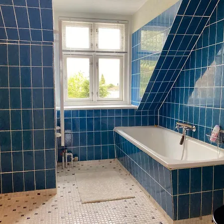 Goodnight Daire Randers